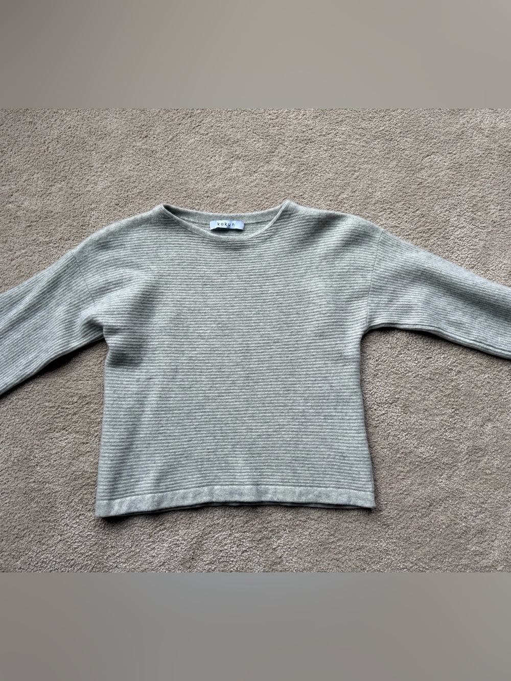 Kokun 100% Cashmere Cream-Colored  Ribbed Knit Women's Sweater - Small